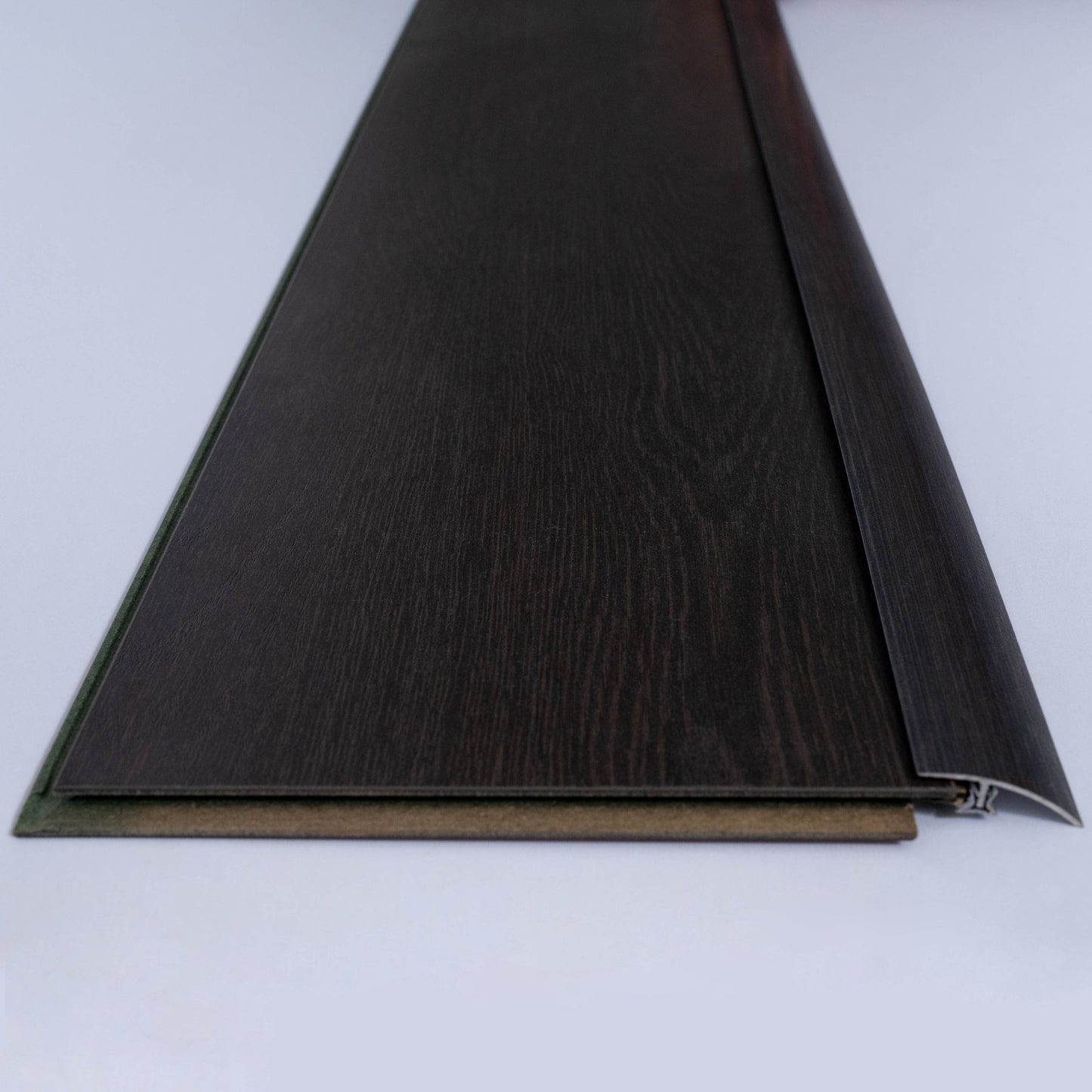 Perfil Redutor Laminado 8 mm Com Base Ébano 2100mm Alumínio