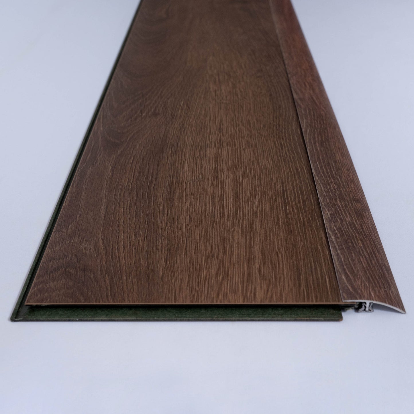 Perfil Redutor Laminado 8mm com Base IPE 2100mm Alumínio