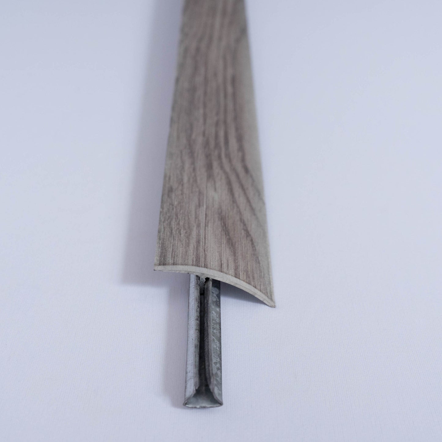 Perfil redutor laminado 8mm Teka DesignFloor - acabamento alumínio 2100mm